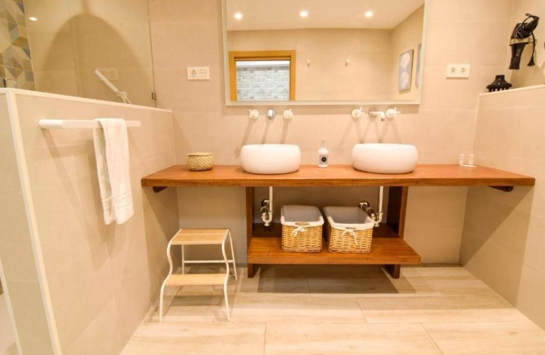 Apartamento Librun Малага Экстерьер фото